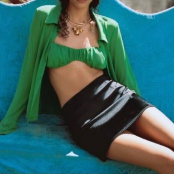 🐢NWT GRASSY GREEN SHIRT WITH INNER BRALETTE - Picture 8 of 9